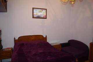 Гостевой дом undergrape guesthouse Цхалтубо-5